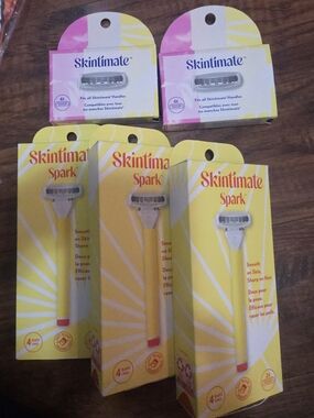Skintimate Spark Women's Bundle